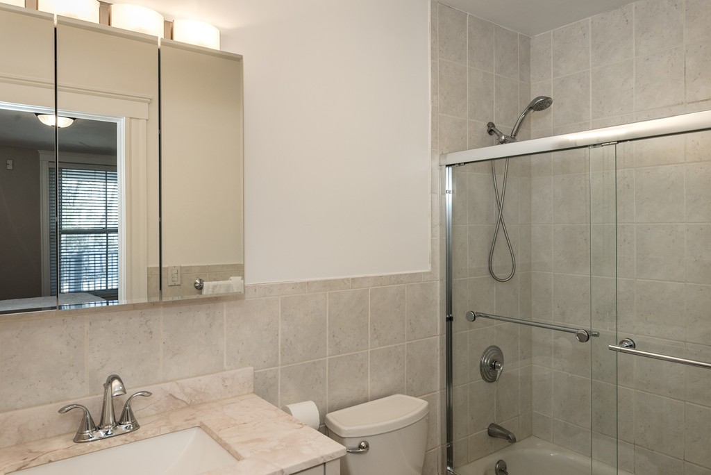 52 Kilsyth Road, Unit 1 Brookline, MA 02445 - Photo 8 of 16