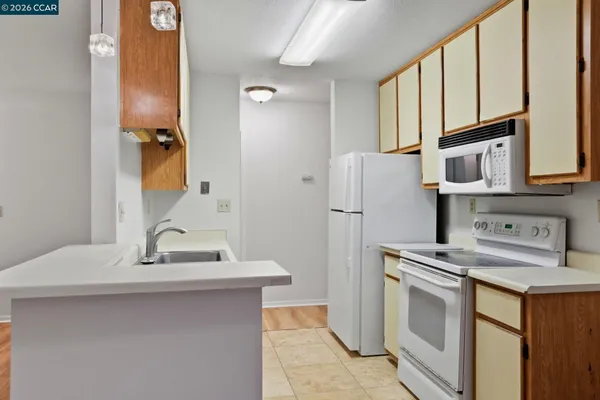 $174,000 | 225 Lighthouse Drive, Vallejo, CA 94590