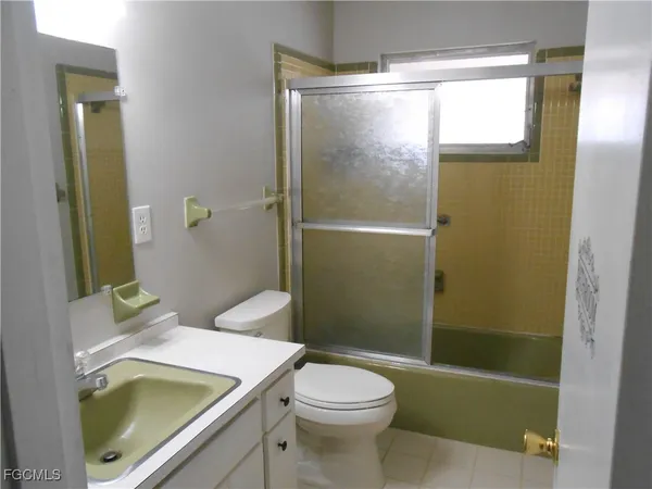 $1,395 | 241 Thistle Court, Lehigh Acres, FL 33936