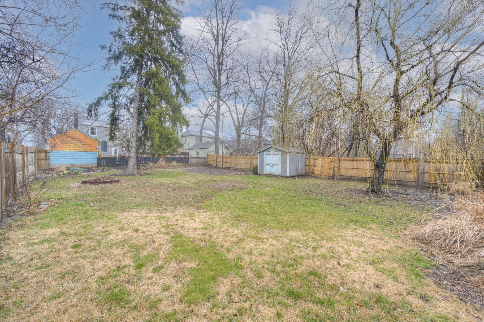621 Garden Road Columbus, OH 43214 - Photo 2 of 38 Deep Backyard to Home