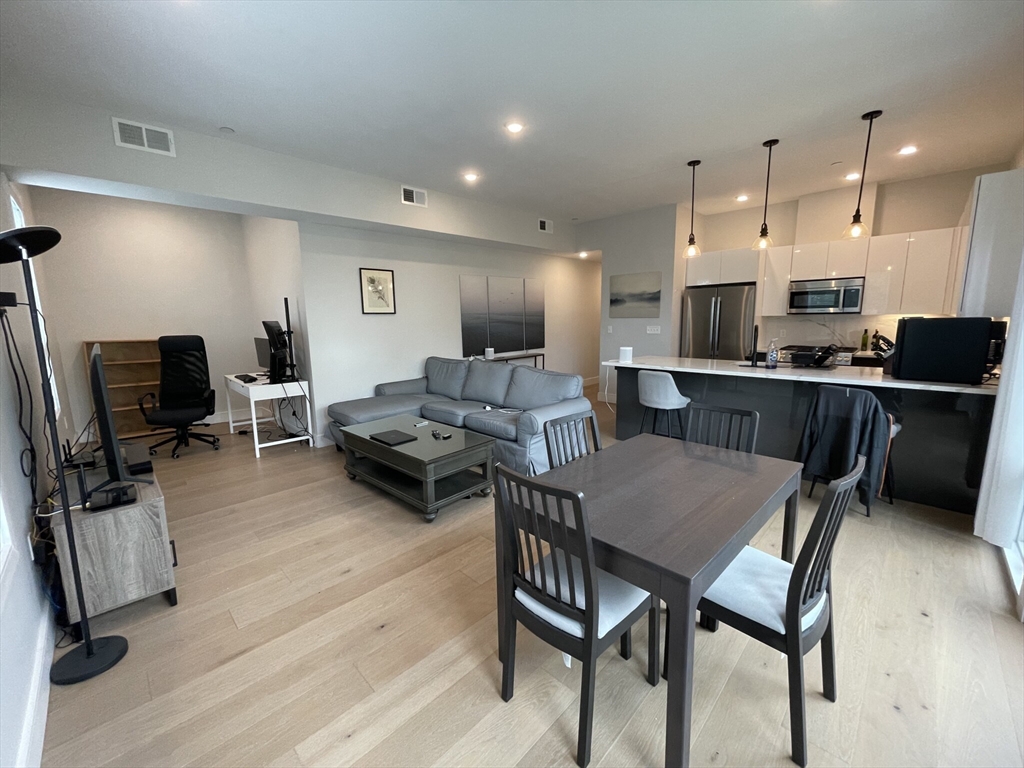 33 Ward Street, Unit 9 Boston, MA 02127 - Photo 1 of 19