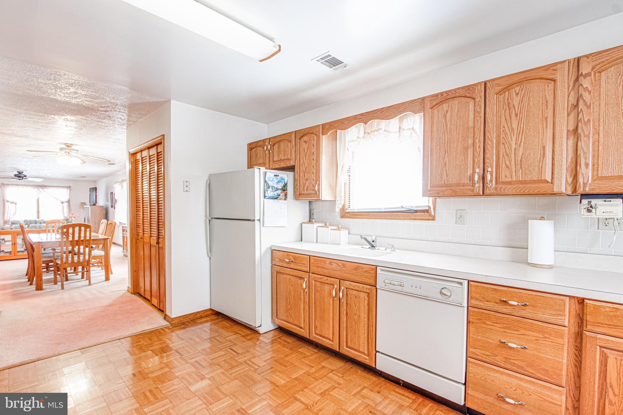 1834 Kitty Hawk Road Essex, MD 21221 - Photo 32 of 103 Kitchen