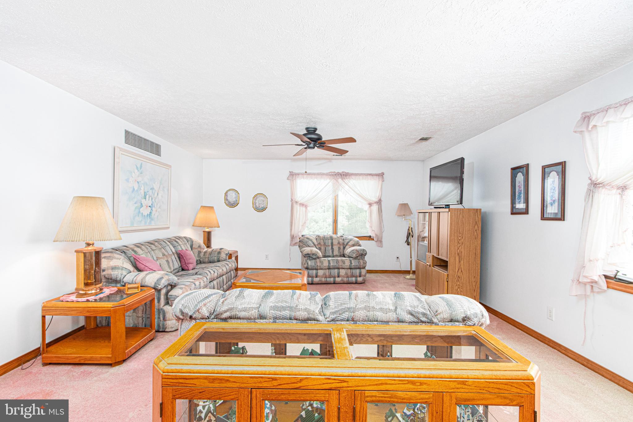 1834 Kitty Hawk Road Essex, MD 21221 - Photo 40 of 103 Family Room