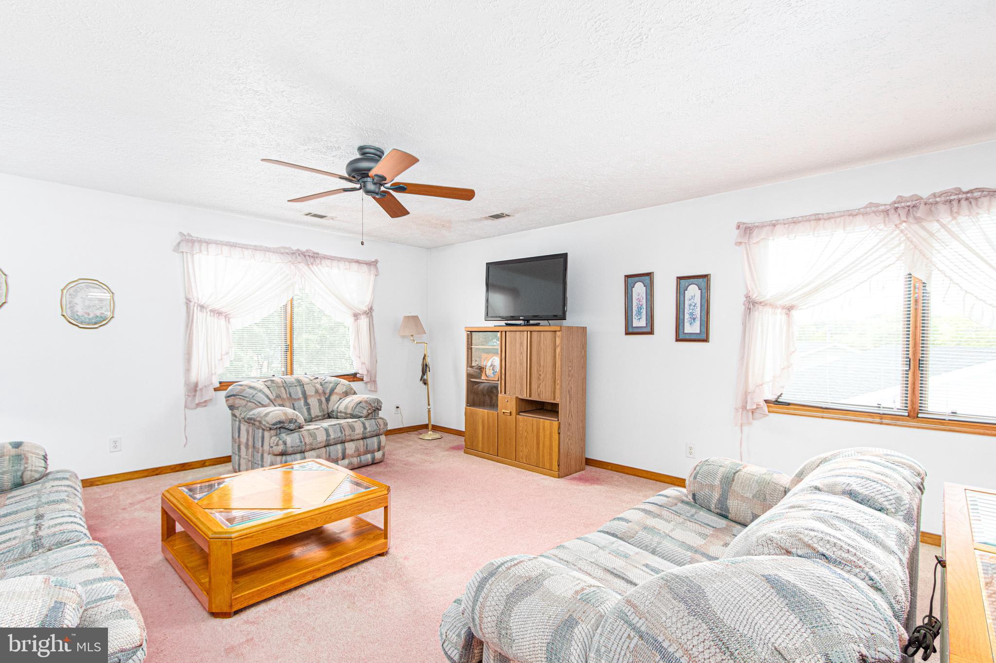 1834 Kitty Hawk Road Essex, MD 21221 - Photo 43 of 103 Family Room