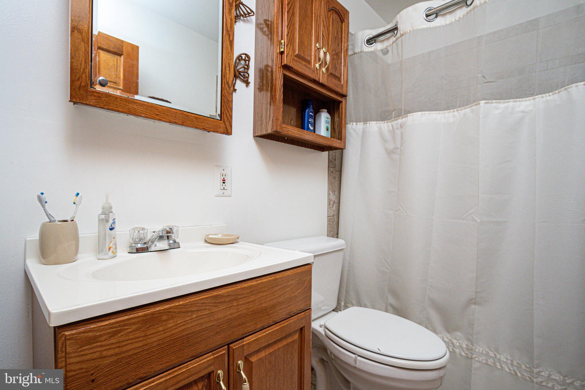 1834 Kitty Hawk Road Essex, MD 21221 - Photo 57 of 103 Bathroom