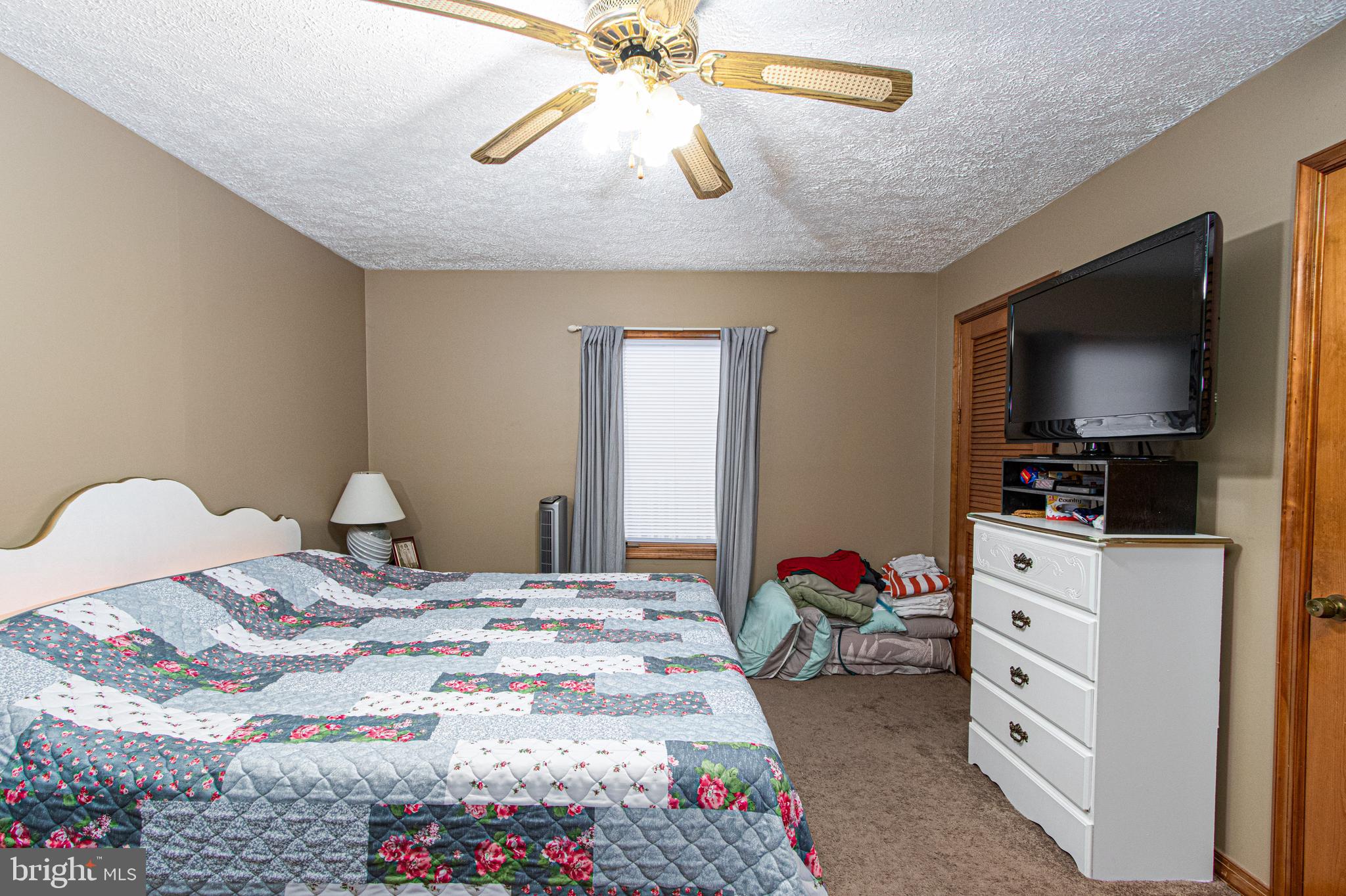 1834 Kitty Hawk Road Essex, MD 21221 - Photo 59 of 103 Bedroom
