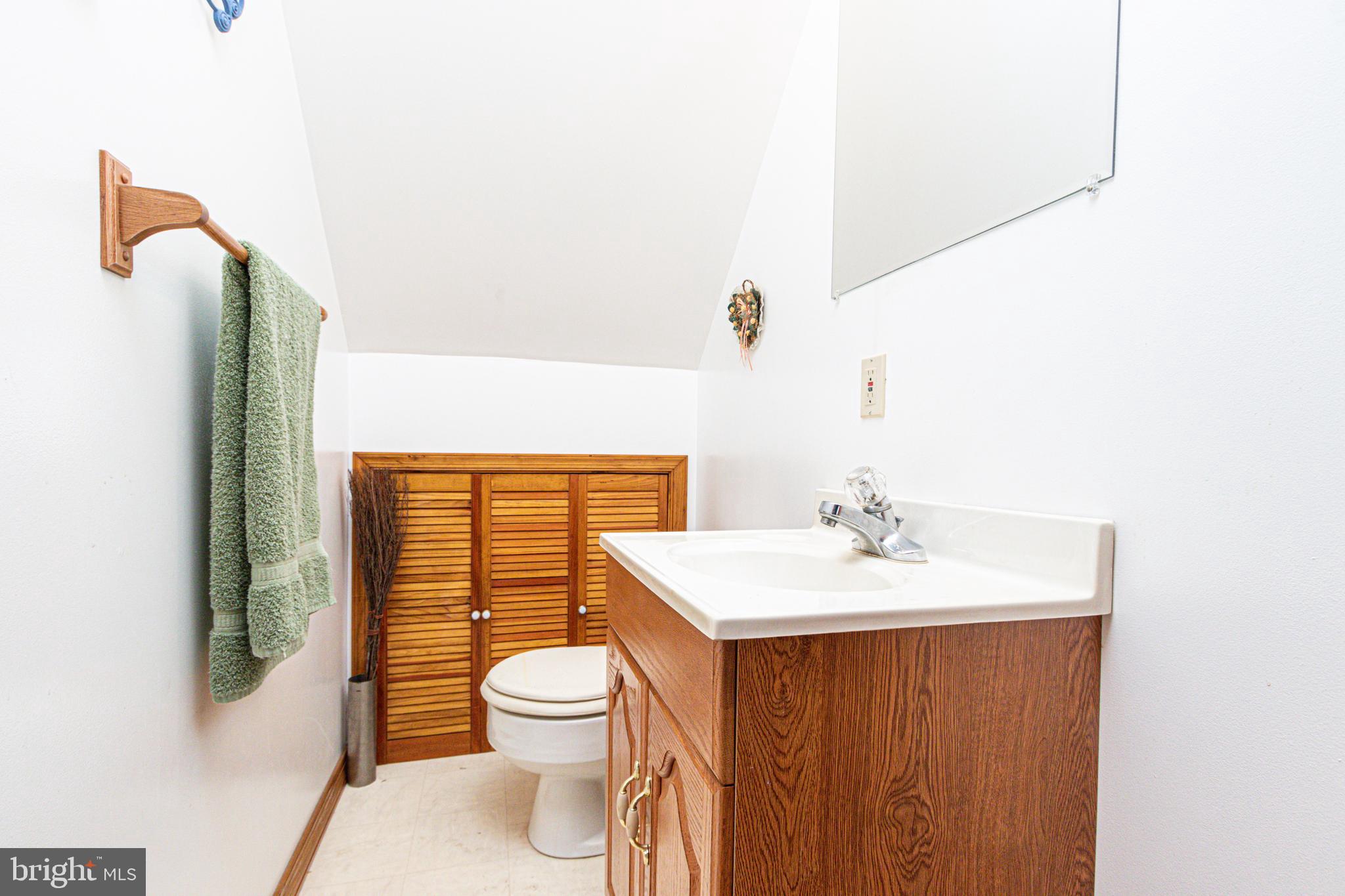 1834 Kitty Hawk Road Essex, MD 21221 - Photo 62 of 103 Bathroom