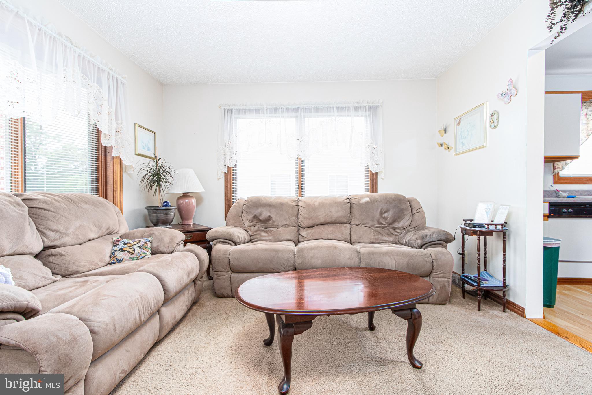 1834 Kitty Hawk Road Essex, MD 21221 - Photo 10 of 103 Family room