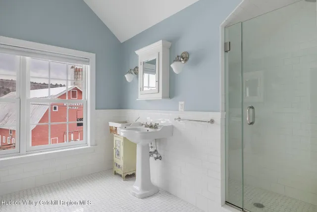 a view of a dinning table and chairs in the patio