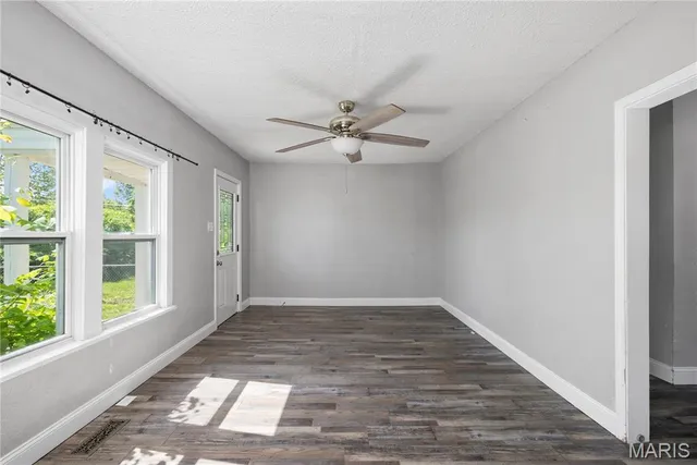 $150,000 | 400 Main Street, Waynesville, MO 65583