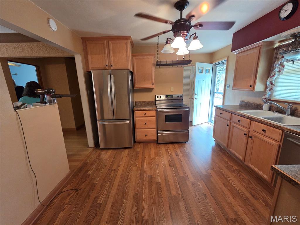 184 South Green Mt Road Belleville, IL 62221 - Photo 29 of 54