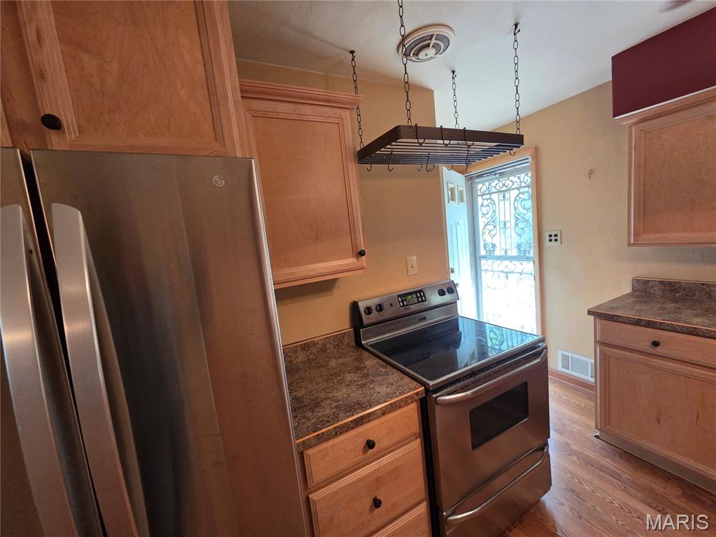 184 South Green Mt Road Belleville, IL 62221 - Photo 33 of 54