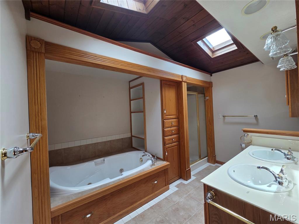 184 South Green Mt Road Belleville, IL 62221 - Photo 4 of 54
