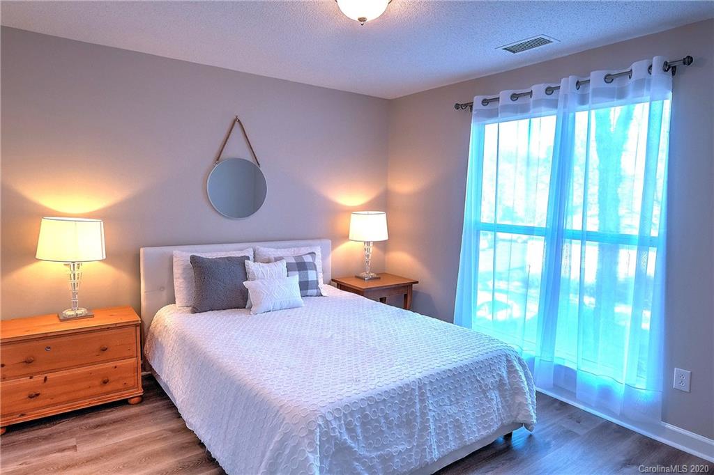 1235 Torrence Circle Davidson, NC 28036 - Photo 20 of 31