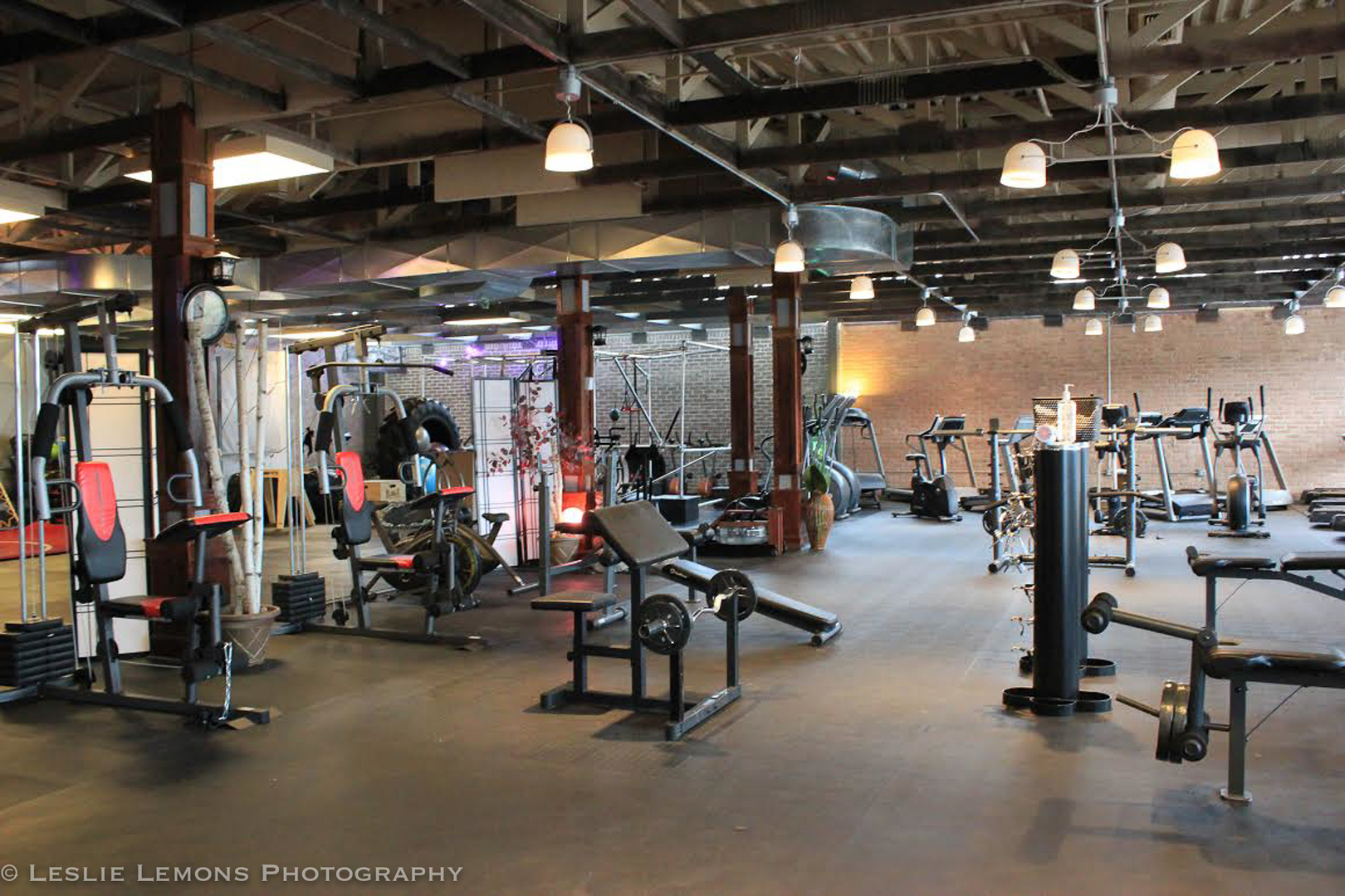 5902 Forest View Road, Unit 1C Lisle, IL 60532 - Photo 31 of 34 a view of a room with gym equipment