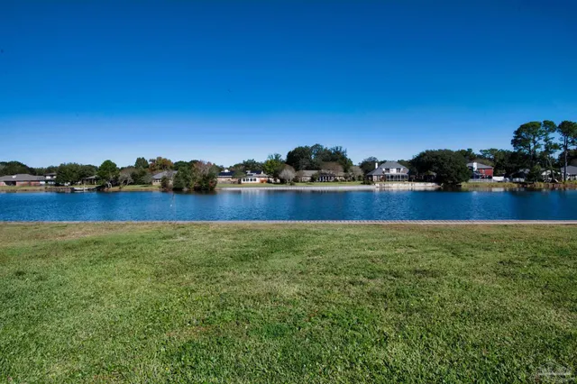 $265,000 | 333 South 61st Avenue, Unit 8, Pensacola, FL 32506