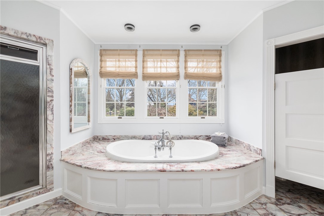 127 Adams Point Road Barrington, RI 02806 - Photo 32 of 50