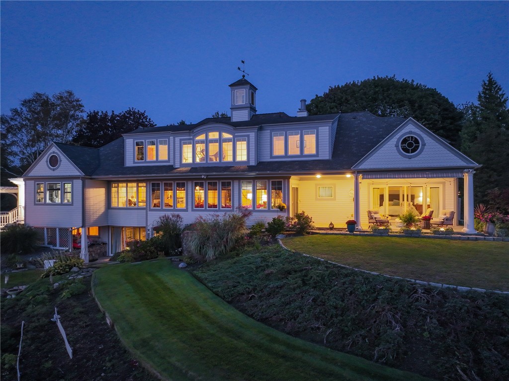 127 Adams Point Road Barrington, RI 02806 - Photo 9 of 50