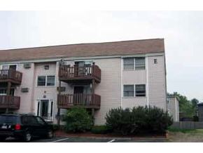 215 Circle Road Manchester, NH 03103 - Photo 2 of 2