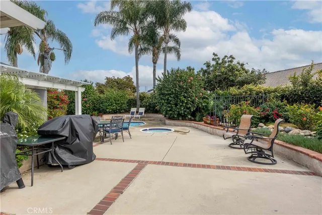 $1,175,000 | 2502 West Adams Street, Santa Ana, CA 92704