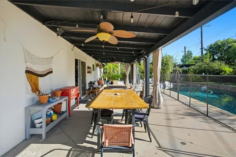 $1,250,000 | 6443 Gross Avenue, West Hills, CA 91307