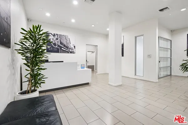 $593,000 | 630 West 6th Street, Unit 505, Los Angeles, CA 90017