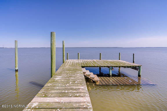 404 Perkins Road Beaufort, NC 28516 - Photo 12 of 40 Dock view