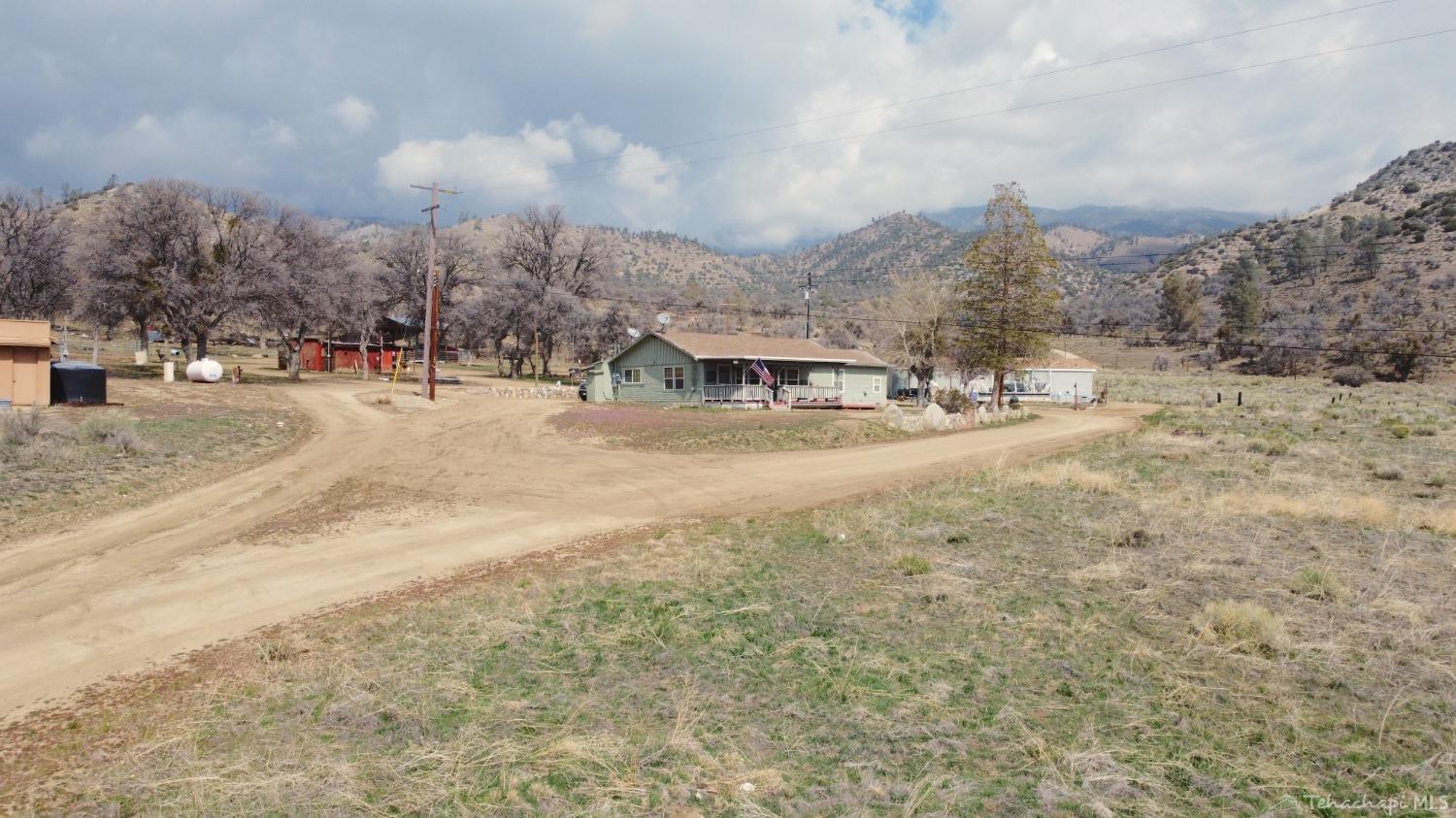 11000 Caliente Creek Road Caliente, CA 93518 - Photo 31 of 38 Gallery Image 31