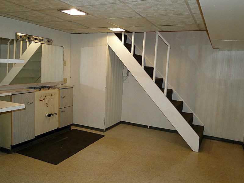 419 Coleman Road McDonald, PA 15057 - Photo 22 of 25 Great Room. Lower level once functioned as a beauty shop. Could still be used as such with update.