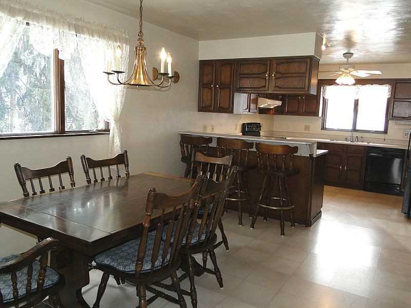 419 Coleman Road McDonald, PA 15057 - Photo 7 of 25 Dining Room.