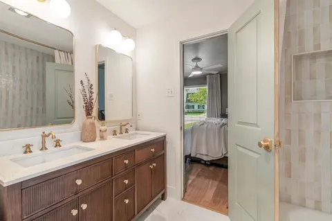 $674,000 | 3778 Weeburn Drive, Dallas, TX 75229