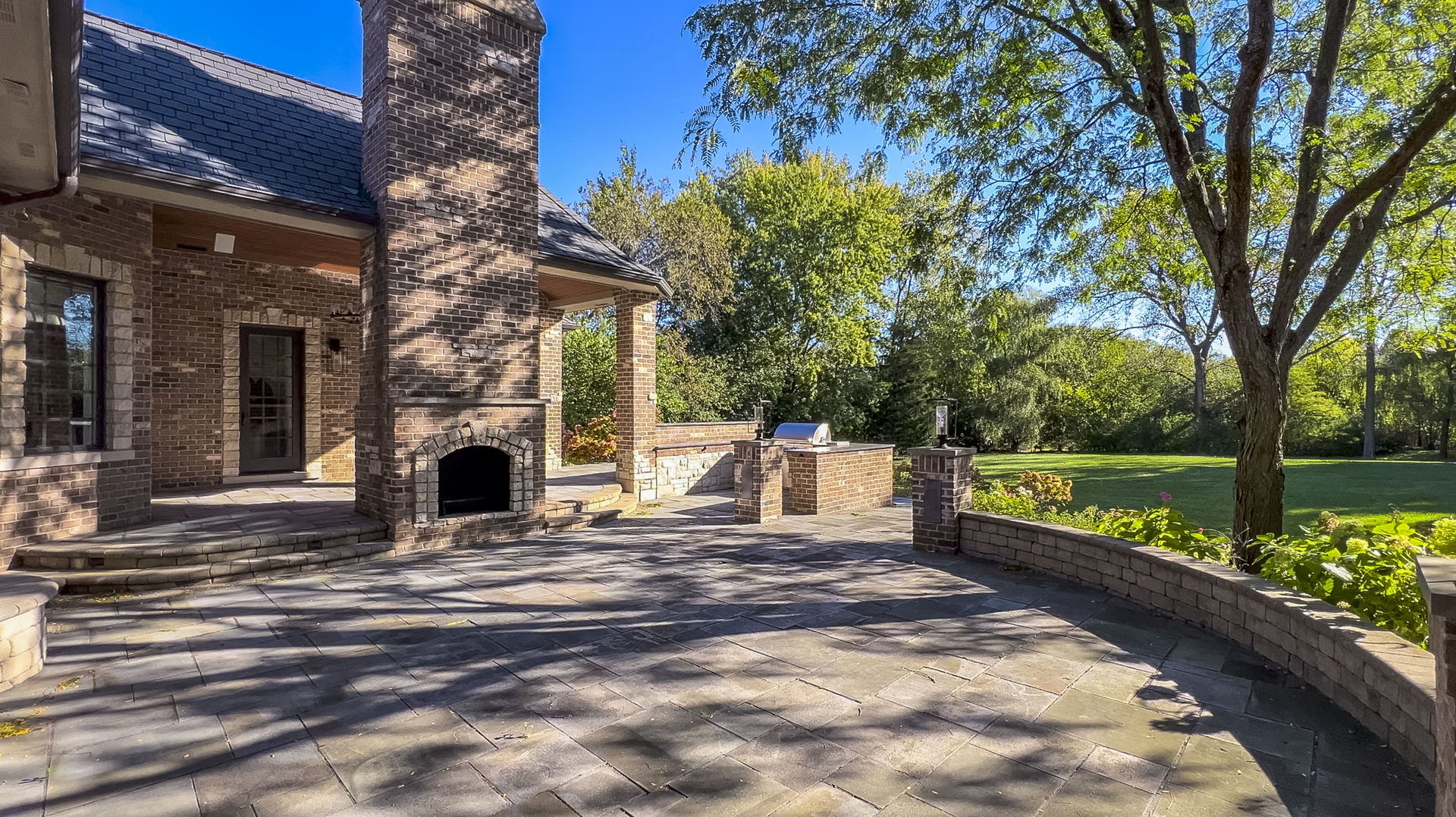 6403 South Garfield Street Burr Ridge, IL 60527 - Photo 79 of 95 a view of house with outdoor space and sitting area