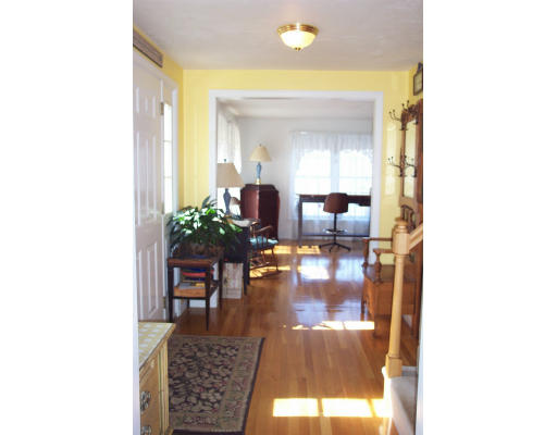 124 Longhill Road Franklin, MA 02038 - Photo 5 of 6 Gallery Image 5