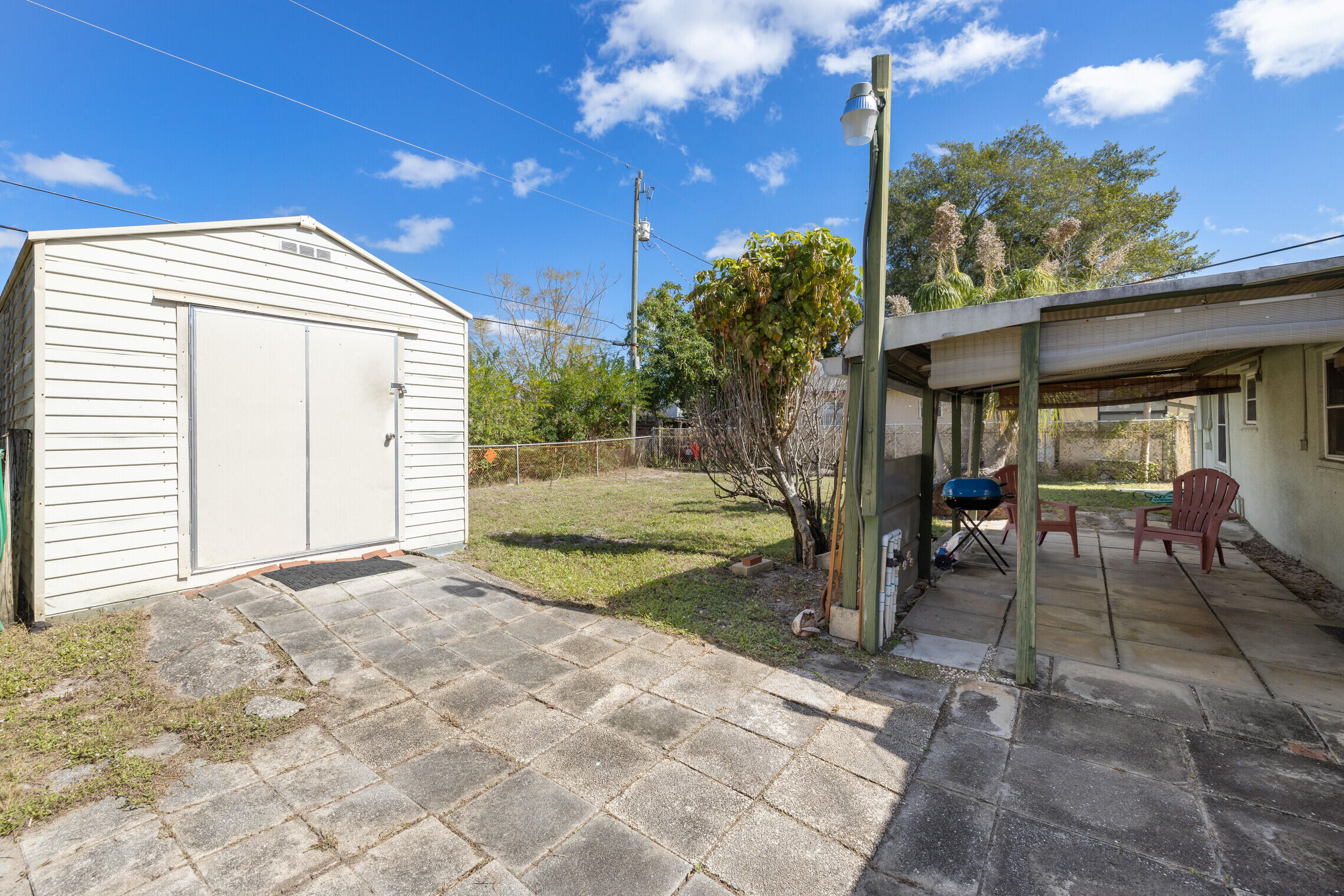 1183 South Ridge Road Lake Worth, FL 33462 - Photo 14 of 15 17_IMG_4823_mls