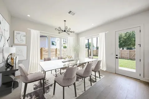 $989,999 | 200 Tillery Square, Unit 1, Austin, TX 78702