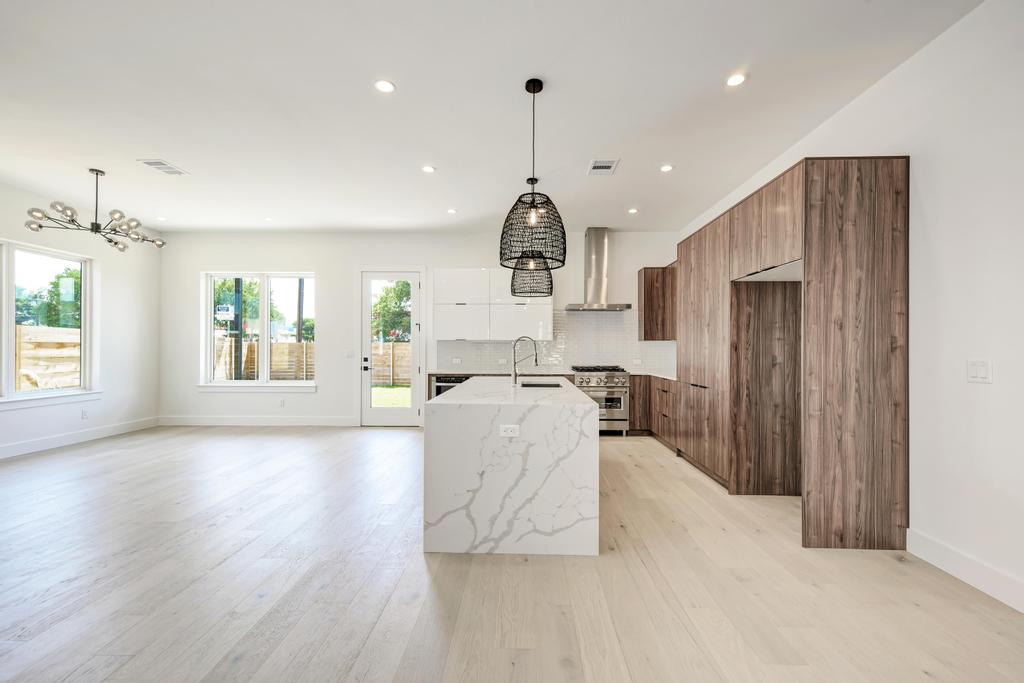 200 Tillery Square, Unit 1 Austin, TX 78702 - Photo 8 of 32