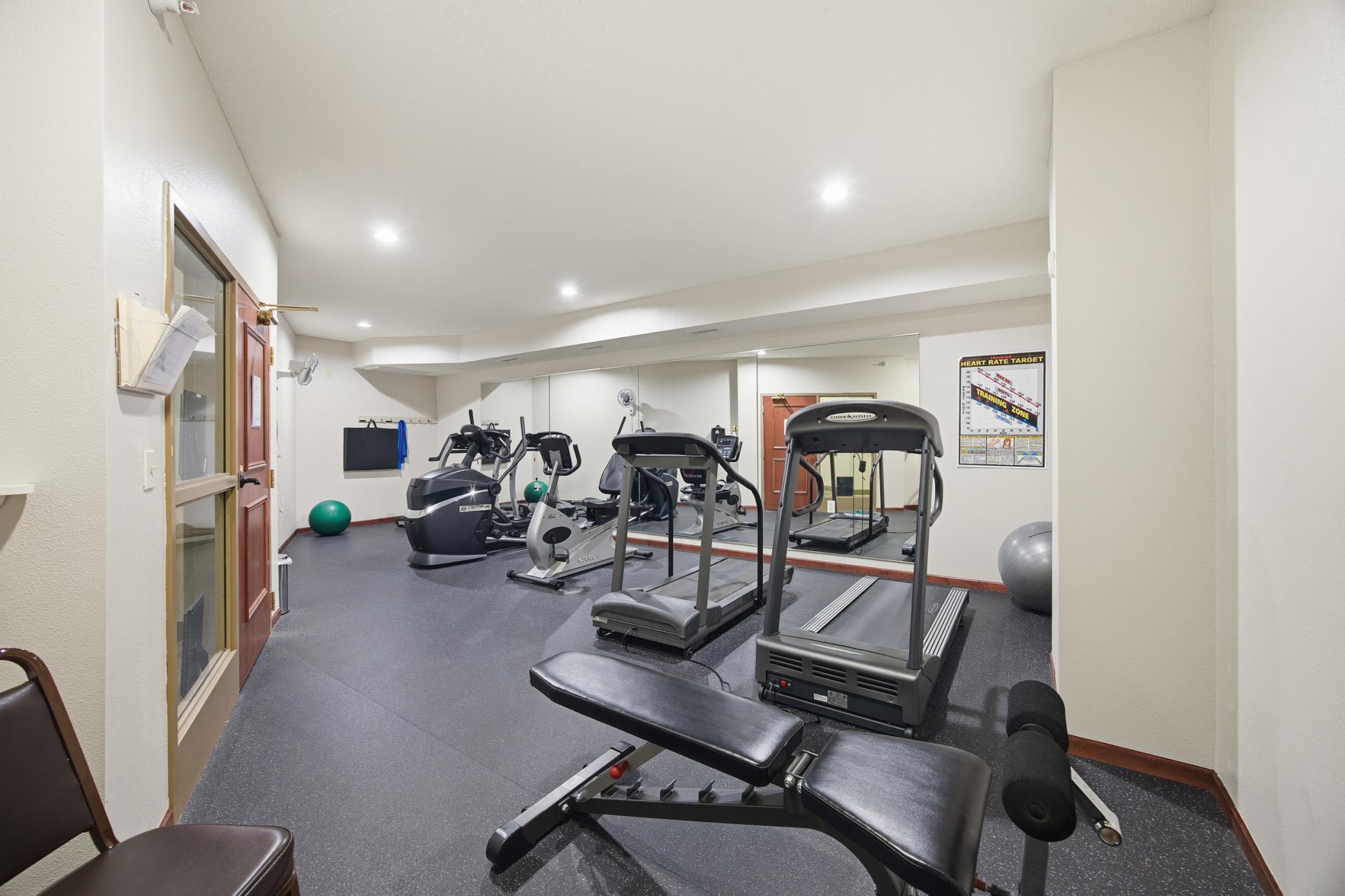 3800 85th Avenue North, Unit 117 Brooklyn Park, MN 55443 - Photo 18 of 21