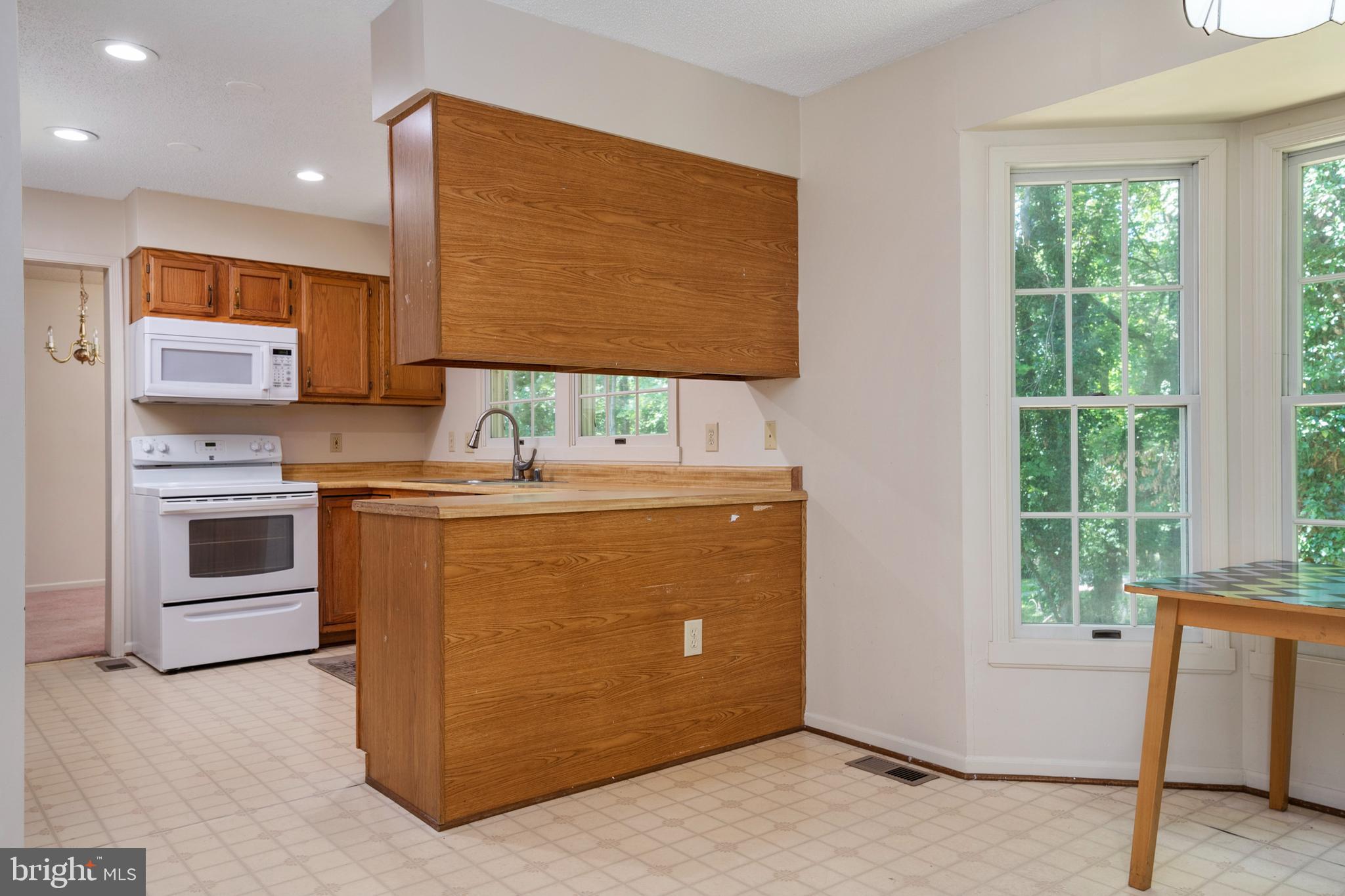 2209 Cool Spring Road Adelphi, MD 20783 - Photo 5 of 44 Breakfast Nook