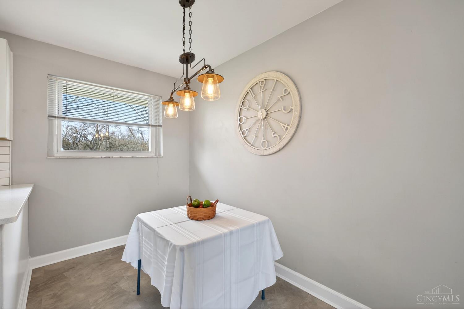 2028 Union Road Middletown, OH 45044 - Photo 11 of 60 Gallery Image 11