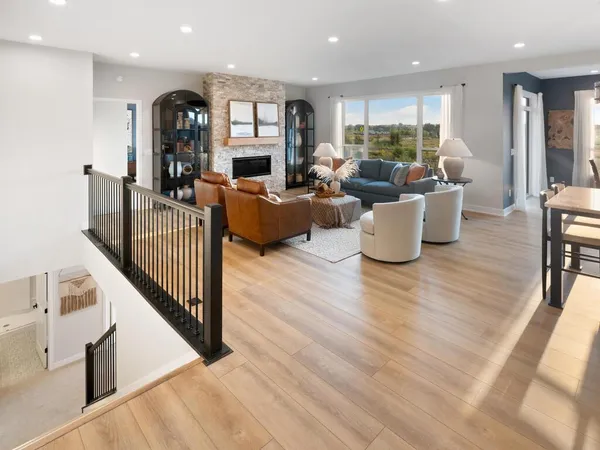 $759,990 | 19499 Everfield Avenue, Farmington, MN 55024