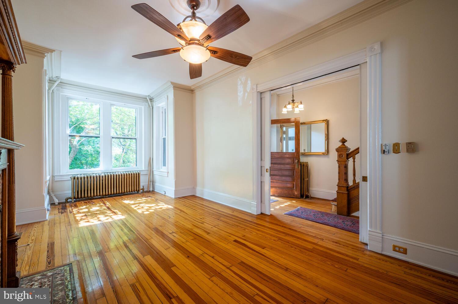 808 North Carolina Avenue Southeast Washington, DC 20003 - Photo 12 of 43