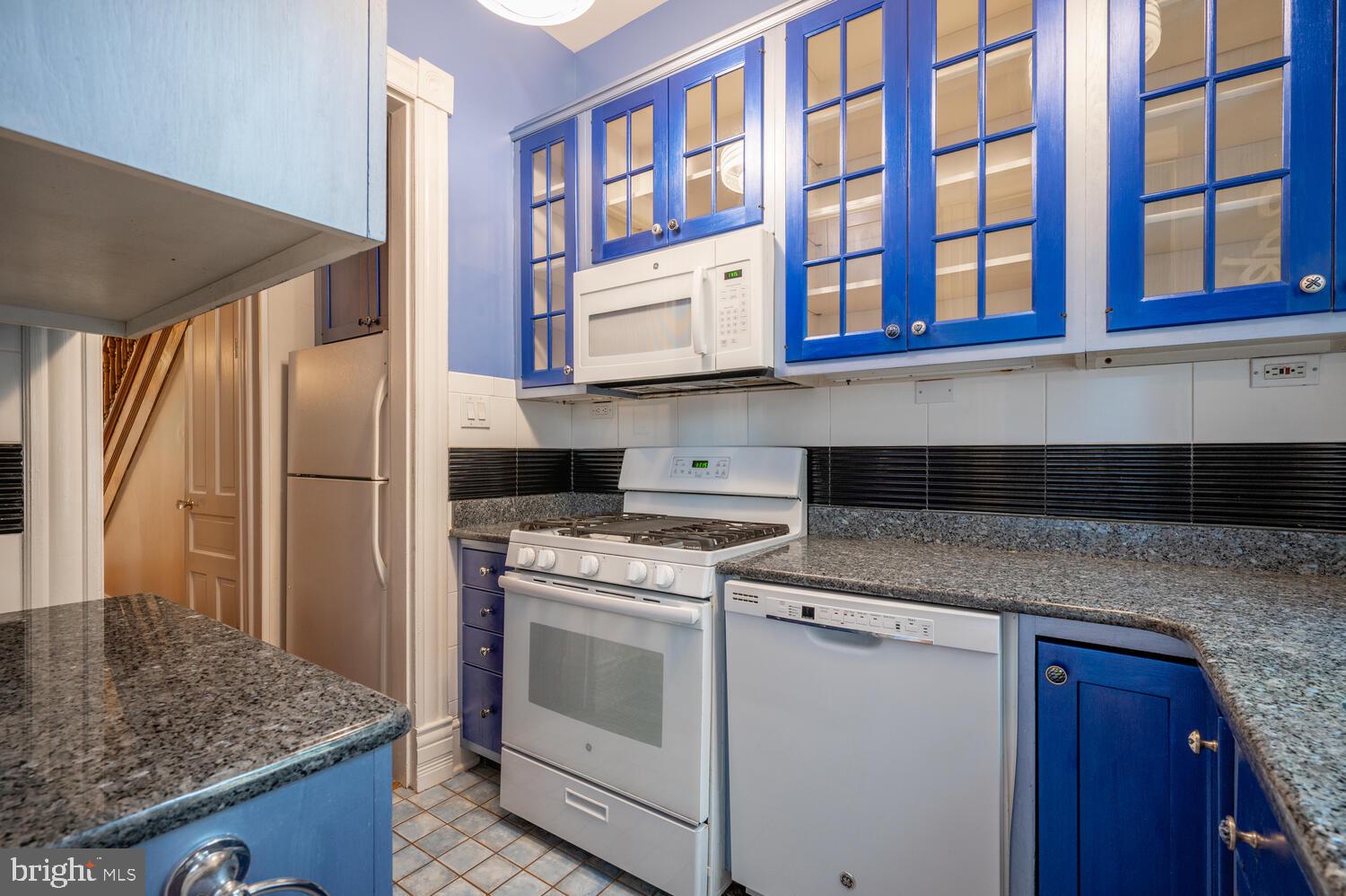 808 North Carolina Avenue Southeast Washington, DC 20003 - Photo 20 of 43