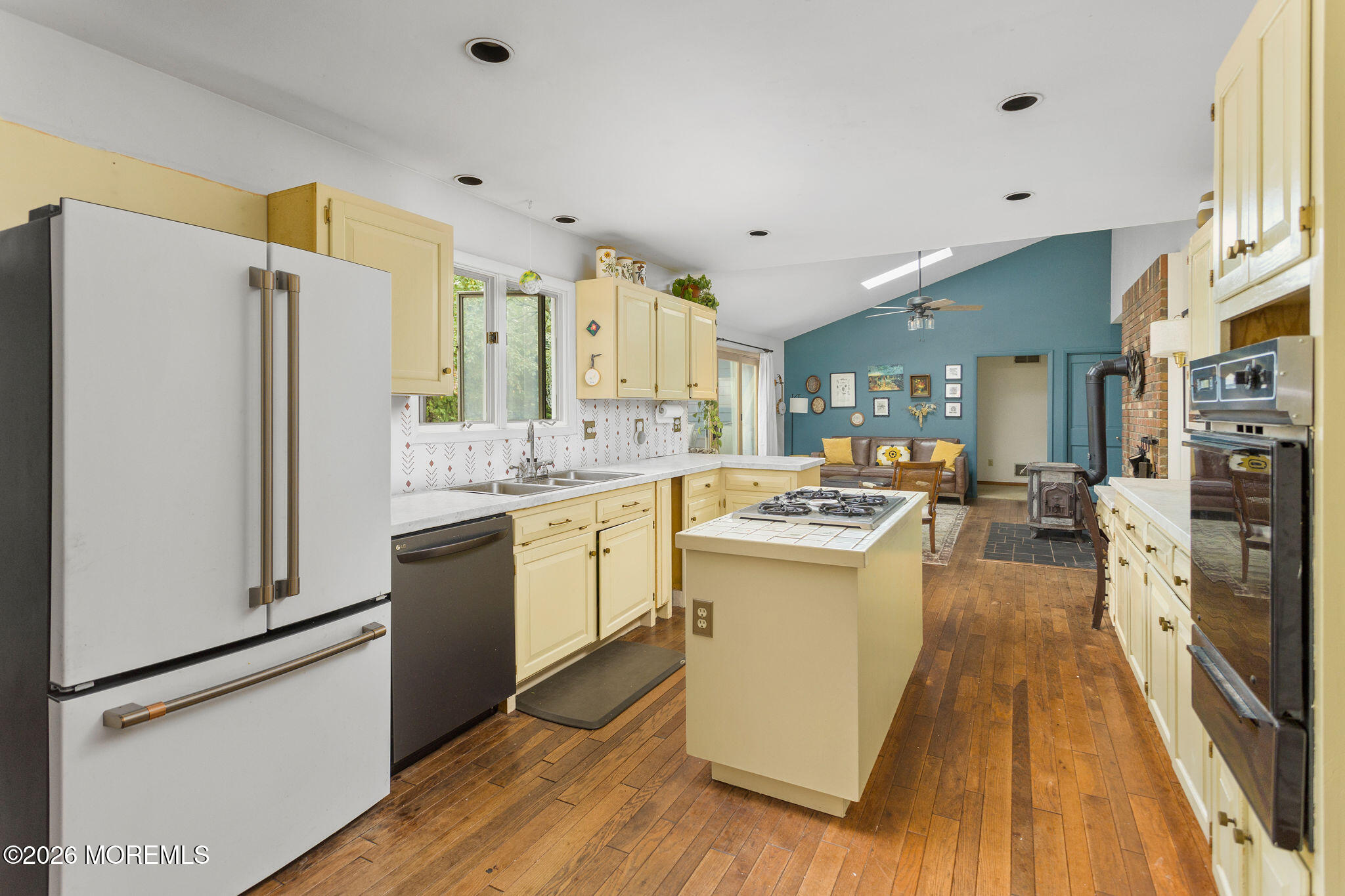 95 Holmes Mill Road Cream Ridge, NJ 08514 - Photo 13 of 58 95HolmesMill-14