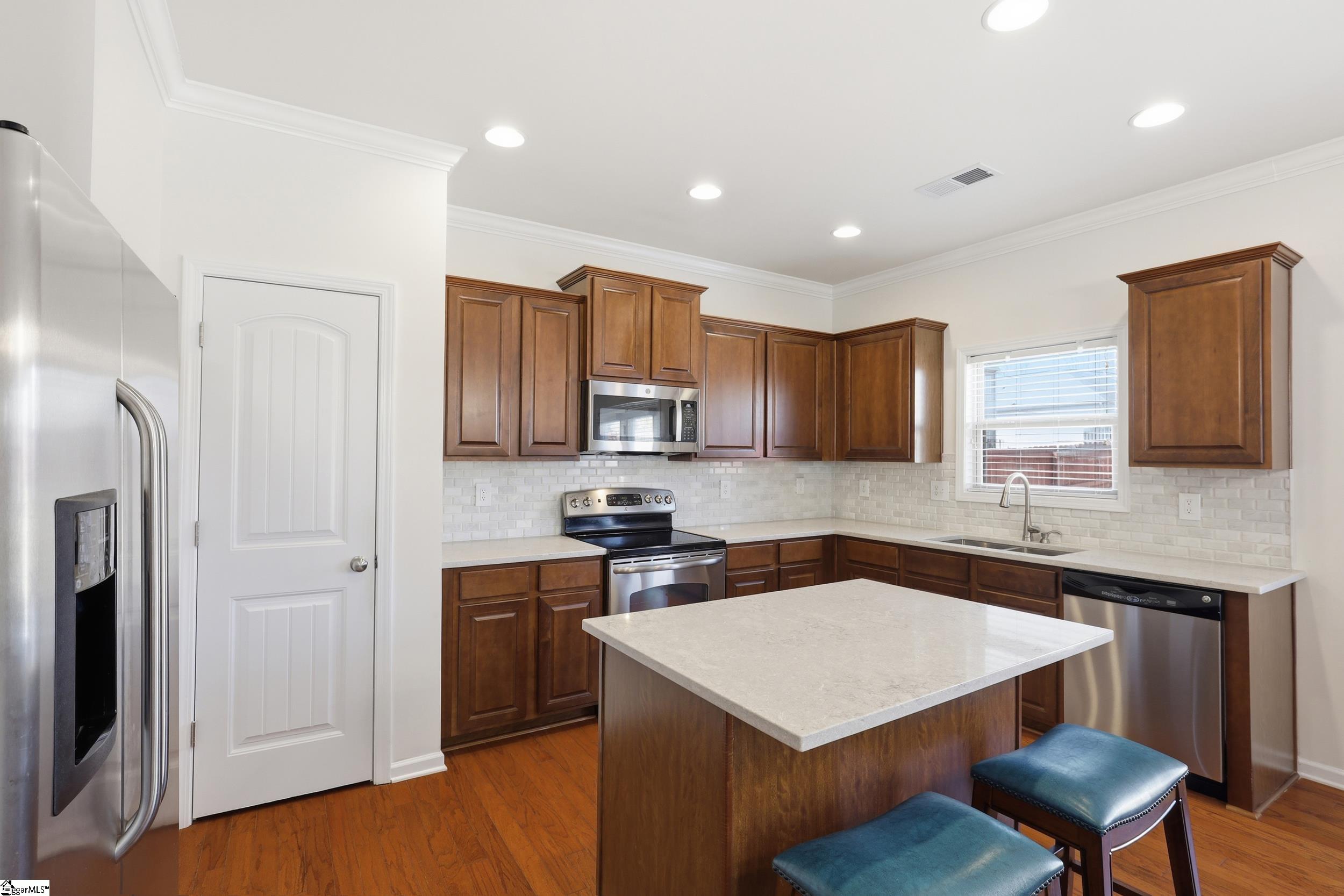 108 Salthouse Road Simpsonville, SC 29680 - Photo 12 of 37