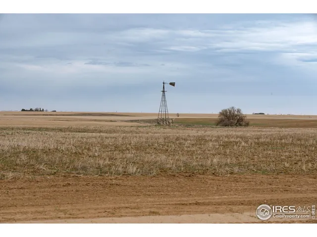 $299,900 | 5 East 144th Avenue, Bennett, CO 80102