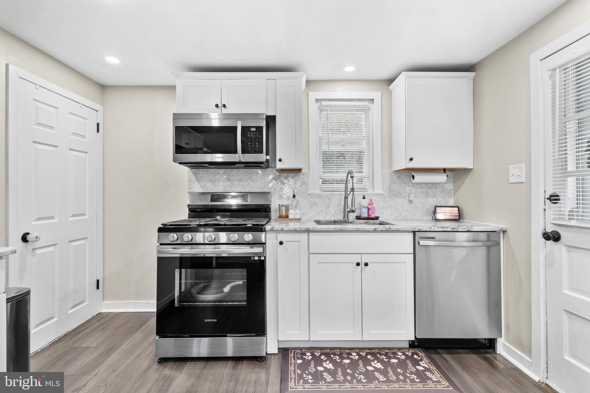 115 Haverford Road Folsom, PA 19033 - Photo 13 of 39