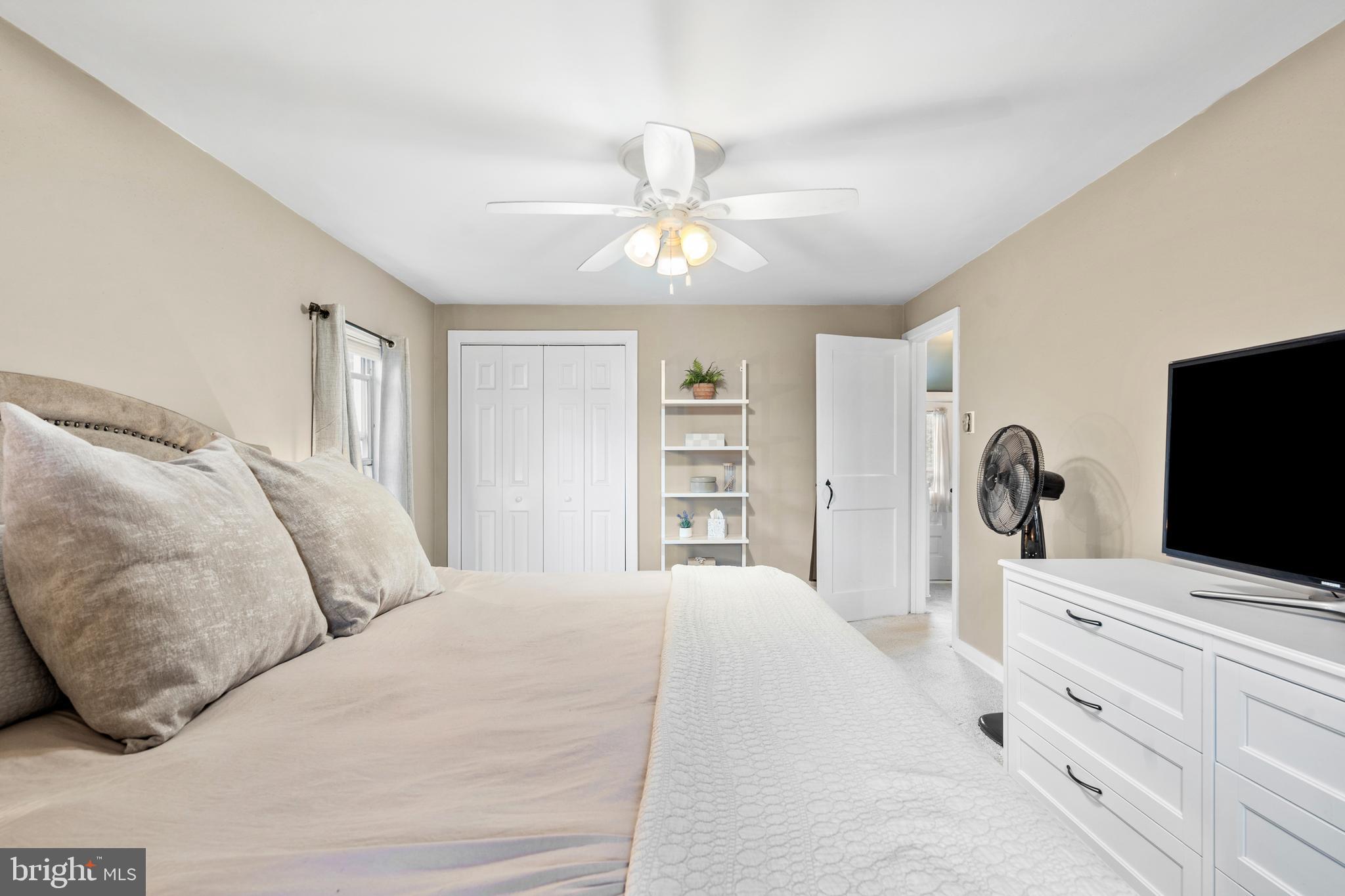 115 Haverford Road Folsom, PA 19033 - Photo 22 of 39