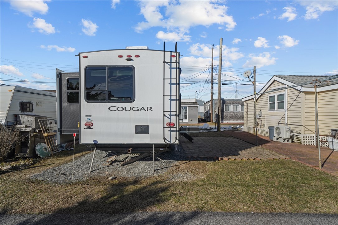 854 Matunuck Beach Road, Unit 215 South Kingstown, RI 02879 - Photo 9 of 32