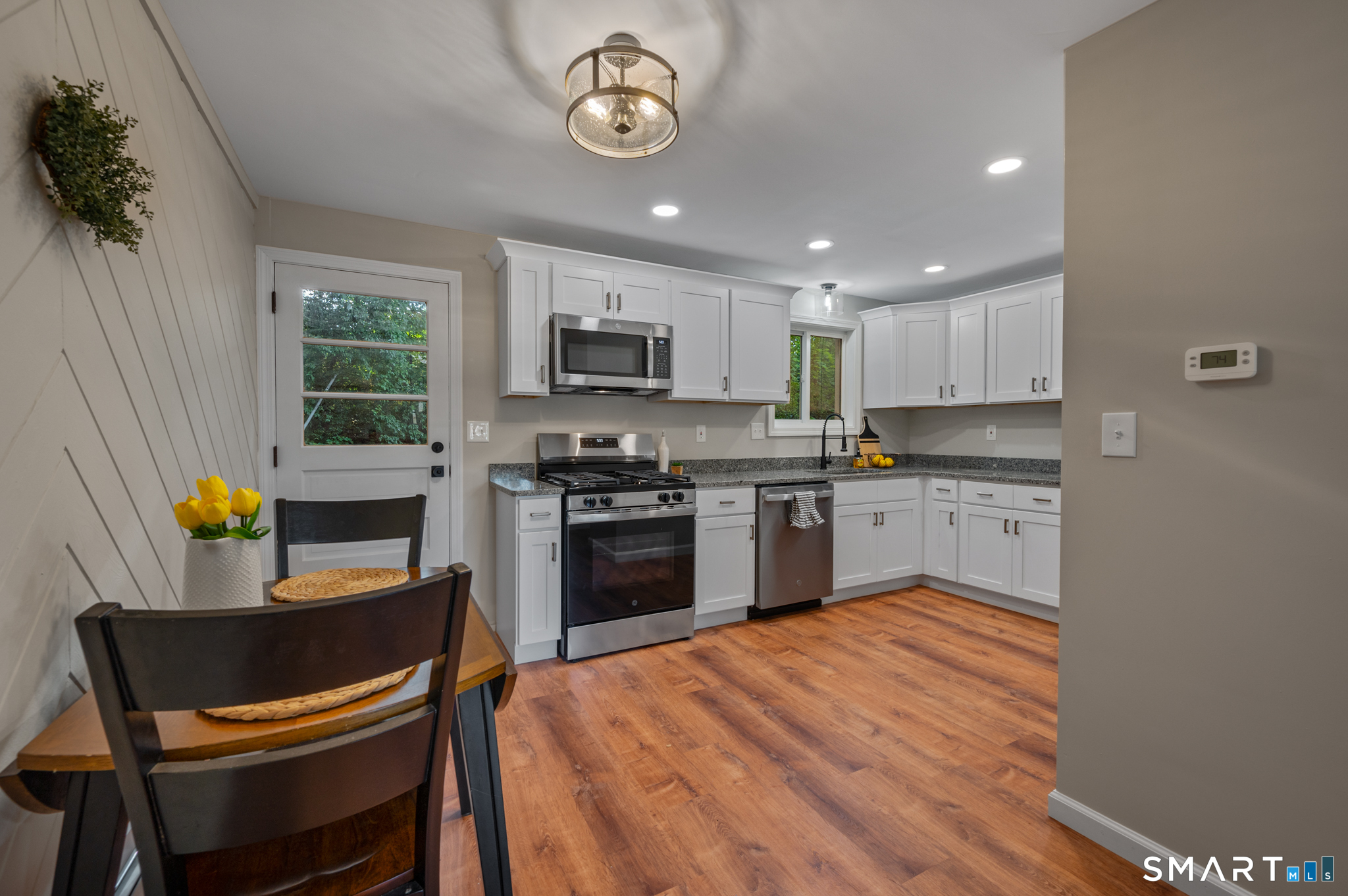 302 Green Road, Unit D Manchester, CT 06042 - Photo 10 of 32