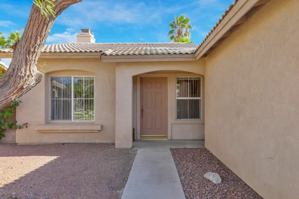 $2,850 | 45930 Las Colinas, La Quinta, CA 92253